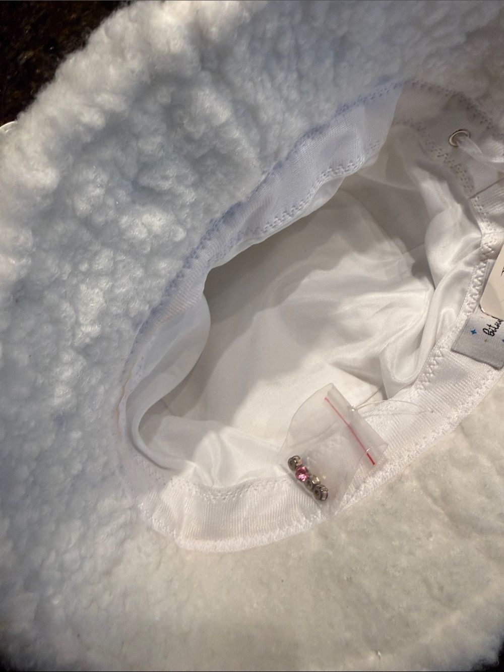White Plush Bucket Hat Colorful Rhinestones - NWT - Extra Stones Included - Picture 4 of 4